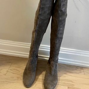 Reposh - New (without box) Stuart Weitzman Lowland Boots Size 9